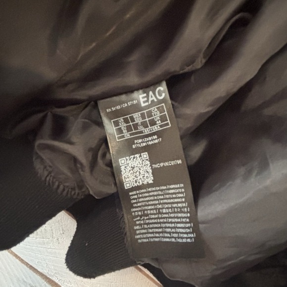 Guess Los Angeles Windbreaker Jacket Black And White SZ XXL LA - Picture 5 of 9